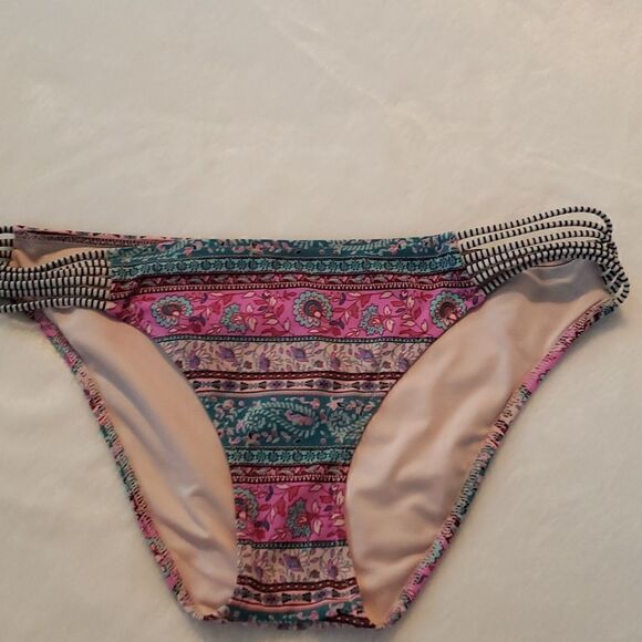 Boho Stripe Print Bikini from Shade & Shore - Picture 3 of 16